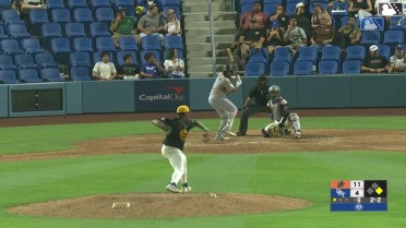 Starlin Aguilar singles on a sharp line drive to right fielder Abel Lorenzo. Ryan Wynn scores. Fielding error by right fielder Abel Lorenzo. Starlin Aguilar out at 3rd on the throw, right fielder Abel Lorenzo to second baseman Joendry Vargas to third baseman Caleb Johnson.
