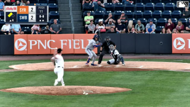 Eric Reyzelman In play, run(s) to Ji Hwan Bae