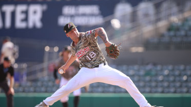 Late Rally Pushes Travs To Series Split