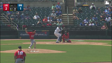 Dylan Carlson homers (2) on a fly ball to right field.