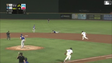 Ethan Murray's diving play