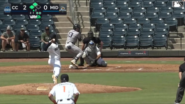 Will Bush singles on a line drive to left fielder Clark Elliott. Hector Salas scores. Jack Moss scores.