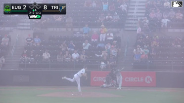 Jhonny Level's 11th homer of the year