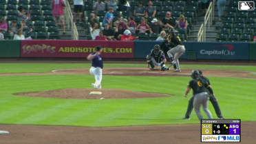 Kyren Paris homers (1) on a fly ball to right field. Logan Porter scores. Nelson Rada scores.