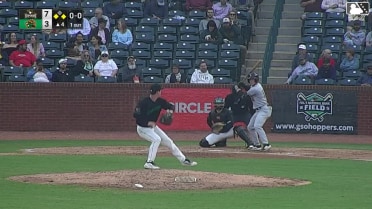 Cody Miller homers (2) on a fly ball to right center field. Eric Hartman scores. Dixon Williams scores.