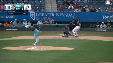 Jose Fleury In play, run(s) to LuJames Groover