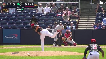 Keiner Delgado walks. Jesus Castillo scores. Passed ball by catcher Chris Suero.