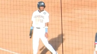 Leo De Vries collects three stolen bases