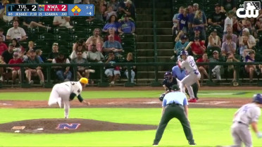 Jose Izarra walks. Jake Gelof scores. Elijah Hainline to 3rd. Sean McLain to 2nd.
