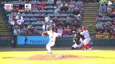 Pedro León singles on a line drive to left fielder Will Taylor. Jordan Dissin scores.