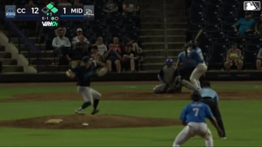 Casey Yamauchi triples (1) on a fly ball to left fielder Joseph Sullivan. Devin Taylor scores. Euribiel Angeles scores.