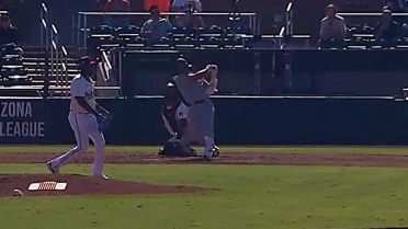 Esmerlyn Valdez's fourth Fall League homer