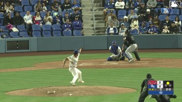 Victor Duarte homers (2) on a fly ball to center field. Justin DeCriscio scores.