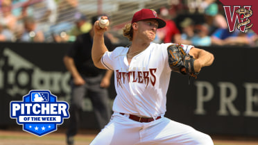 Hunt Named Midwest League Pitcher of the Week