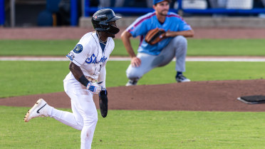 Lara Reaches 40 Stolen Base Mark, Shuckers Reel in Wahoos with 5-2 Win
