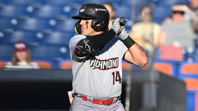 Squirrels outlast 'Ducks in 10 innings