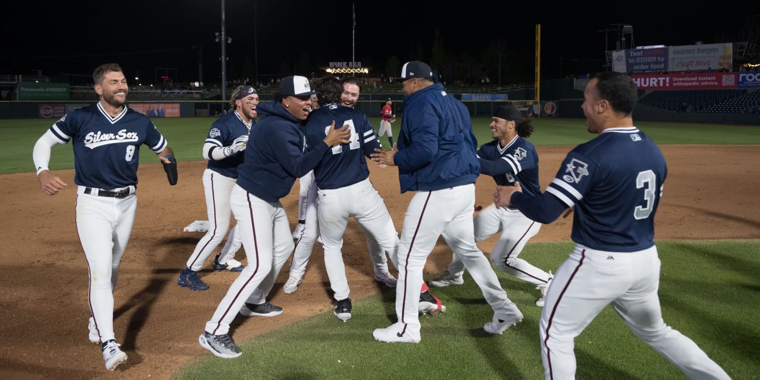 Del Castillo Comes Through for Silver Sox in 5-4 Walk-Off Victory against  the Rainiers | Aces