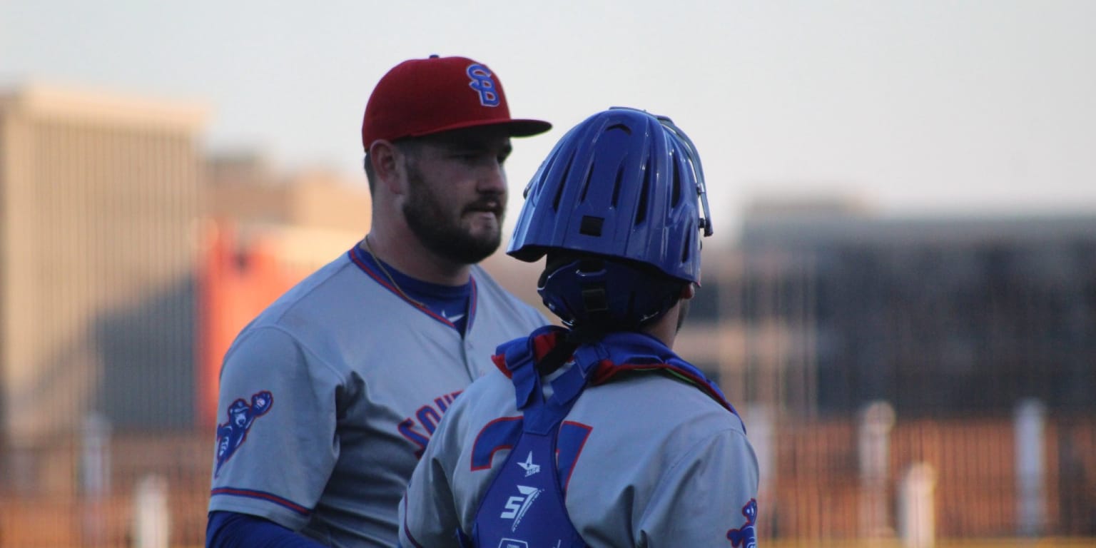 Yeiner Fernandez goes 3-for-3; Loons beat South Bend Cubs 5-2