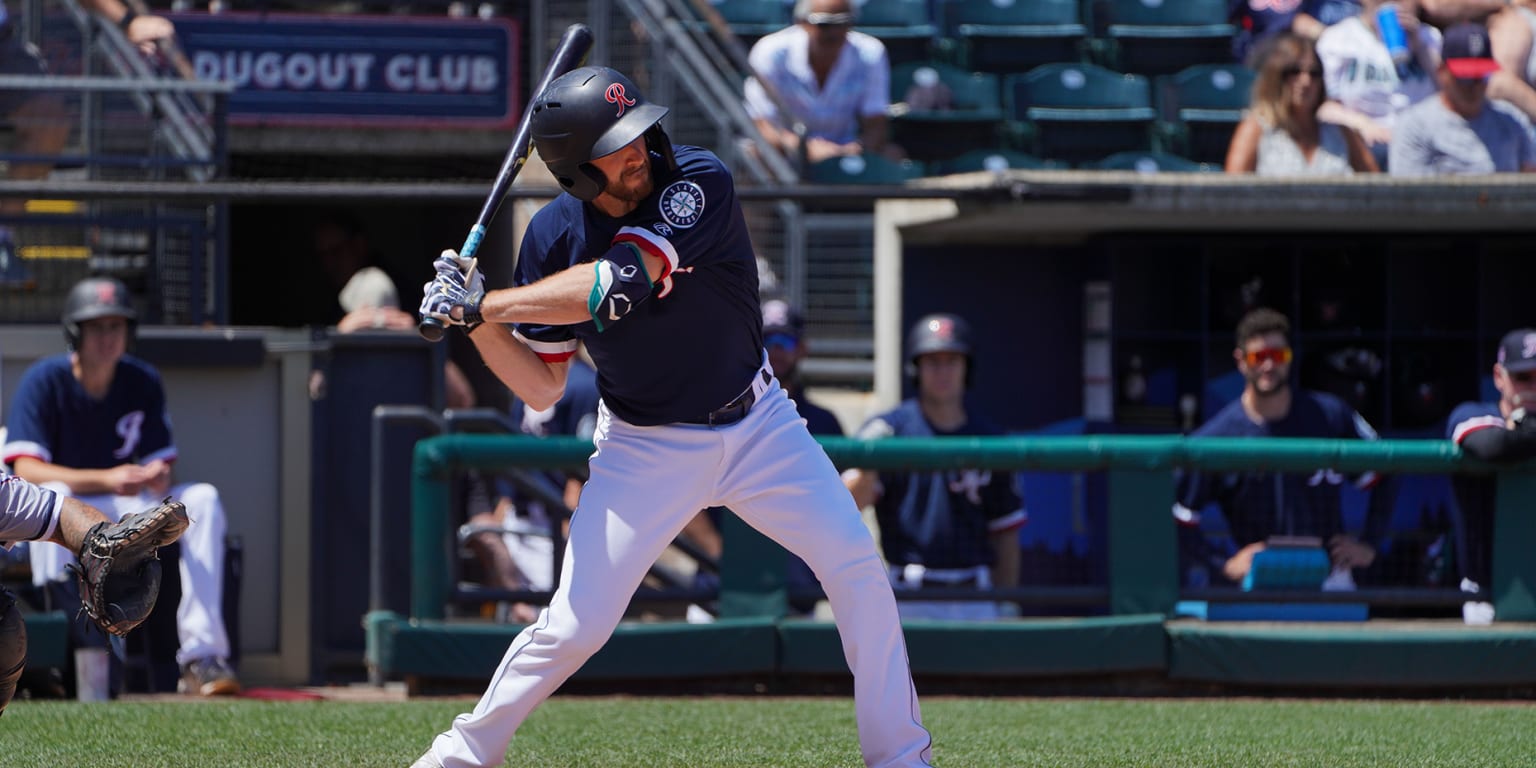 Mariners catcher Luis Torrens earns win on mound in DH opener