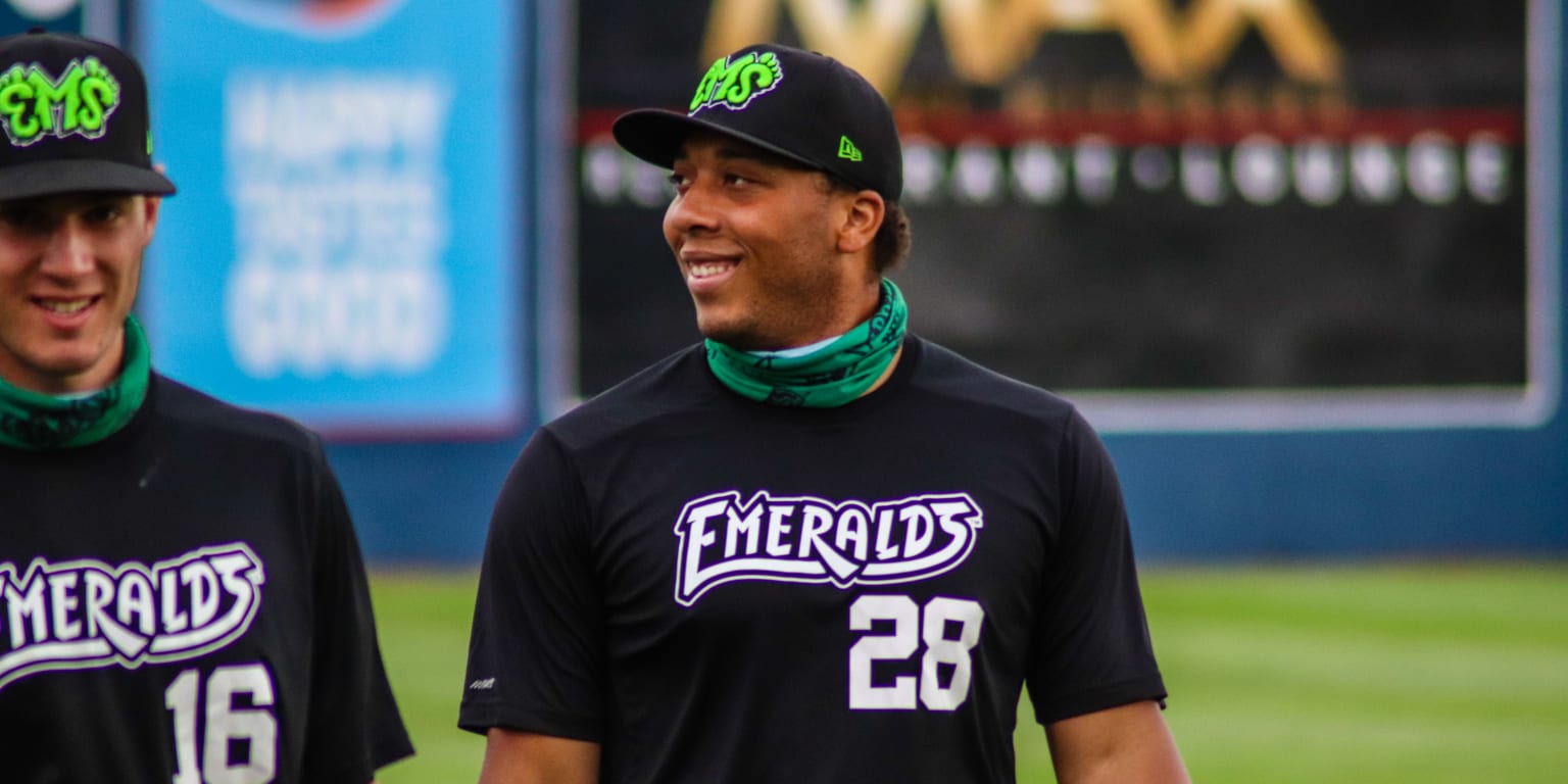 Emeralds Release Special Monarcas Jersey for July 3rd