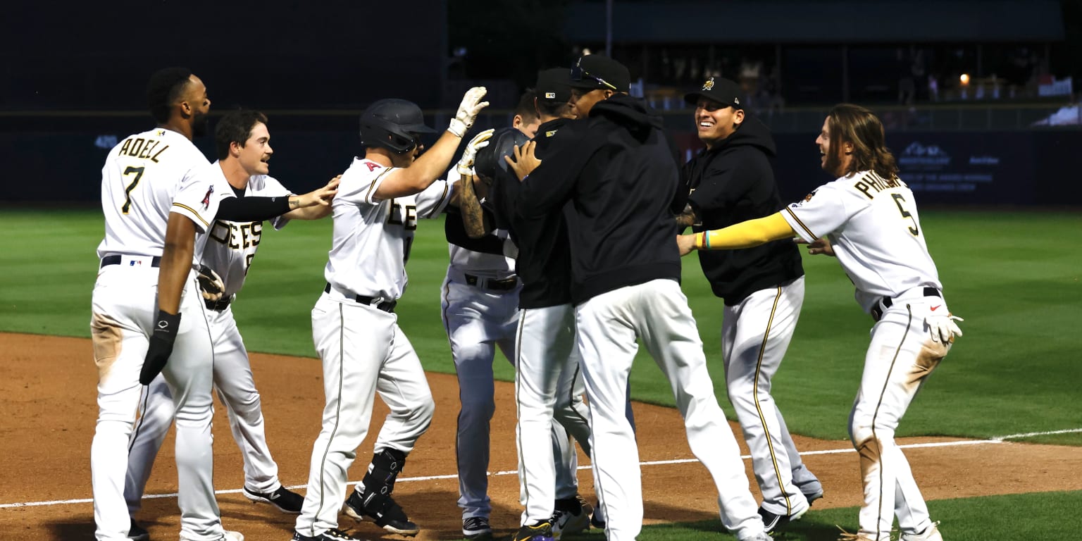 Jo Adell Power Surge Leads Salt Lake Bees In Albuquerque