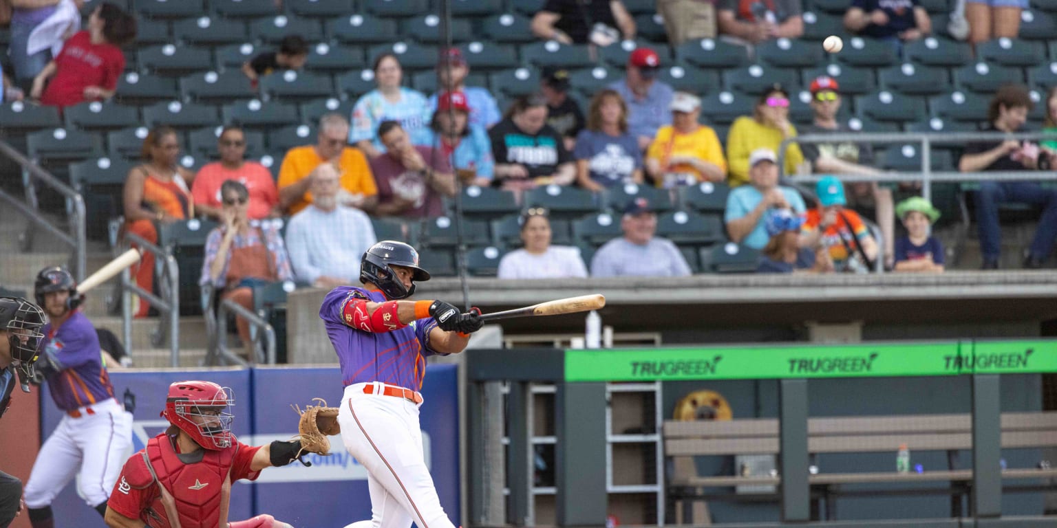 Wind Surge Tally 14 Hits, fall to Cardinals 10-7