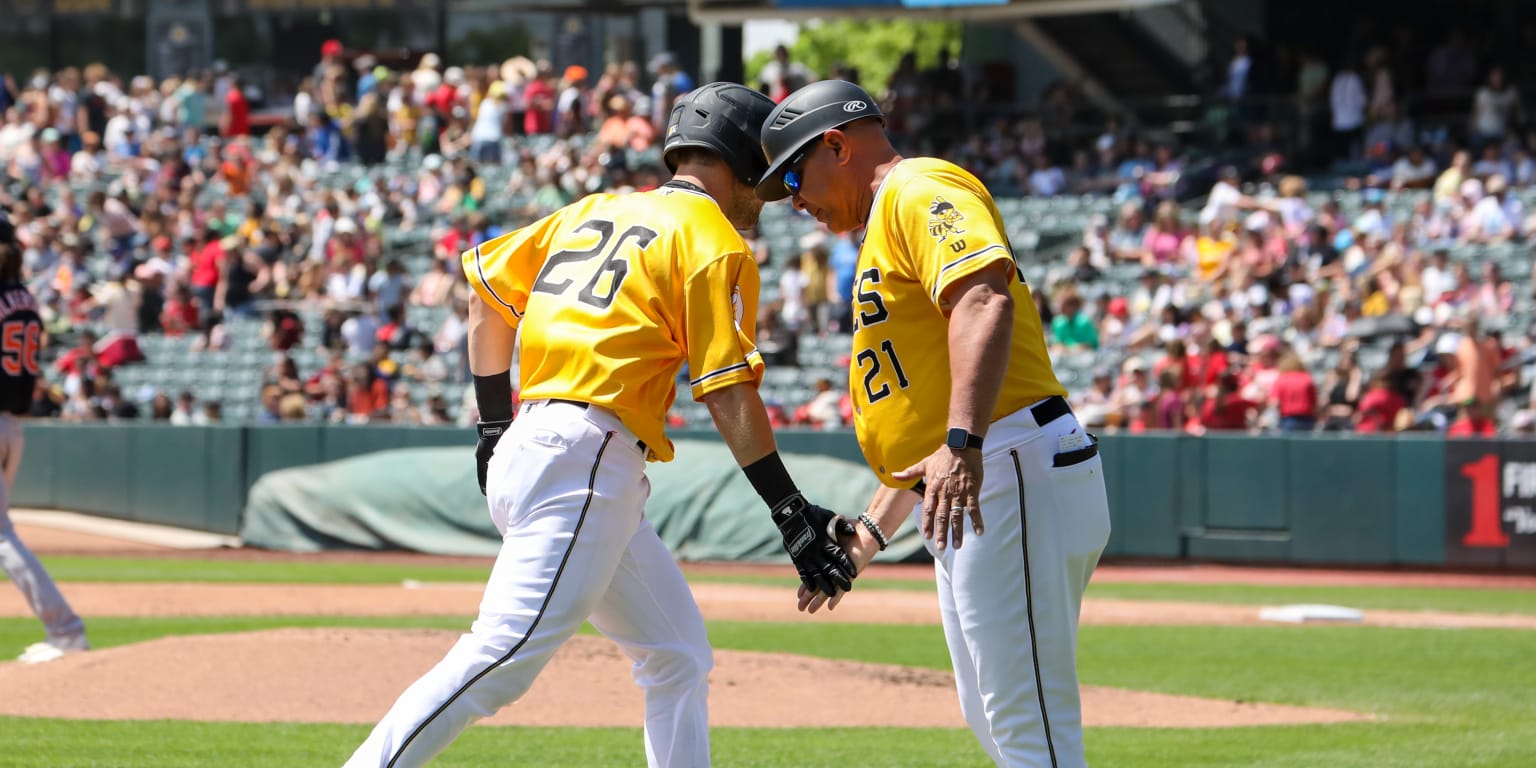 Salt Lake Bees Cap Logo - Pacific Coast League (PCL) - Chris