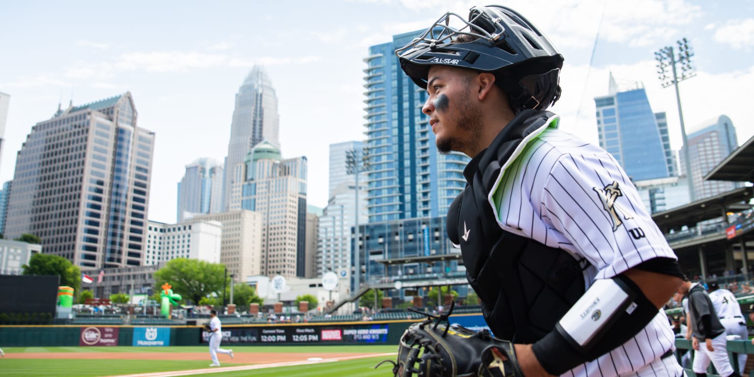 2023 Charlotte Knights Tanner Banks