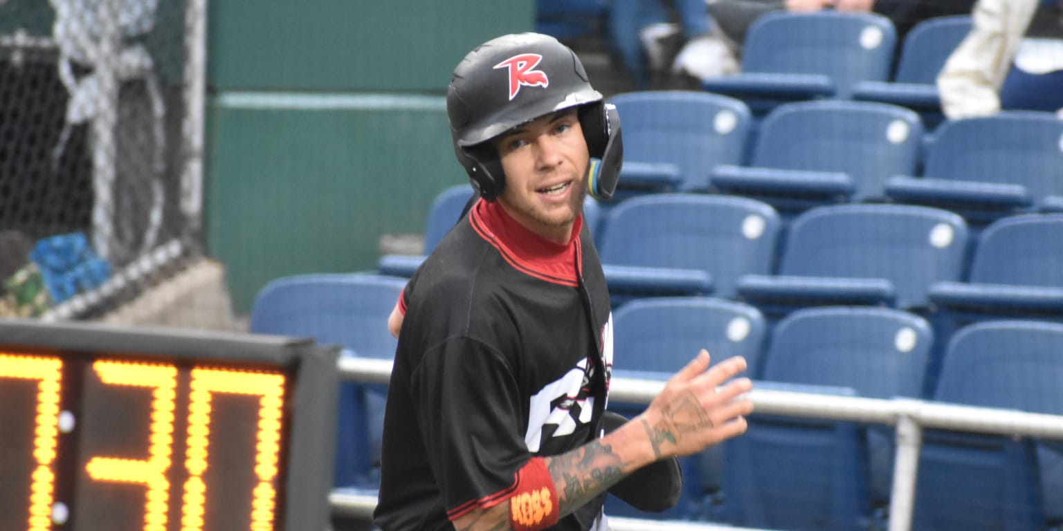 Squirrels squander six-run lead, fall in extras | MiLB.com