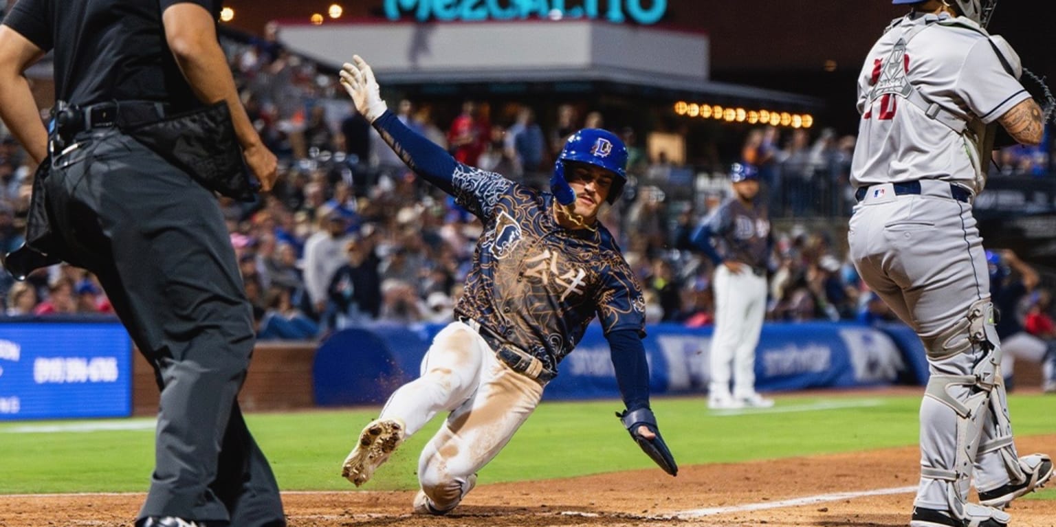 Bush Draws Walk to Clinch Fourth Straight Win