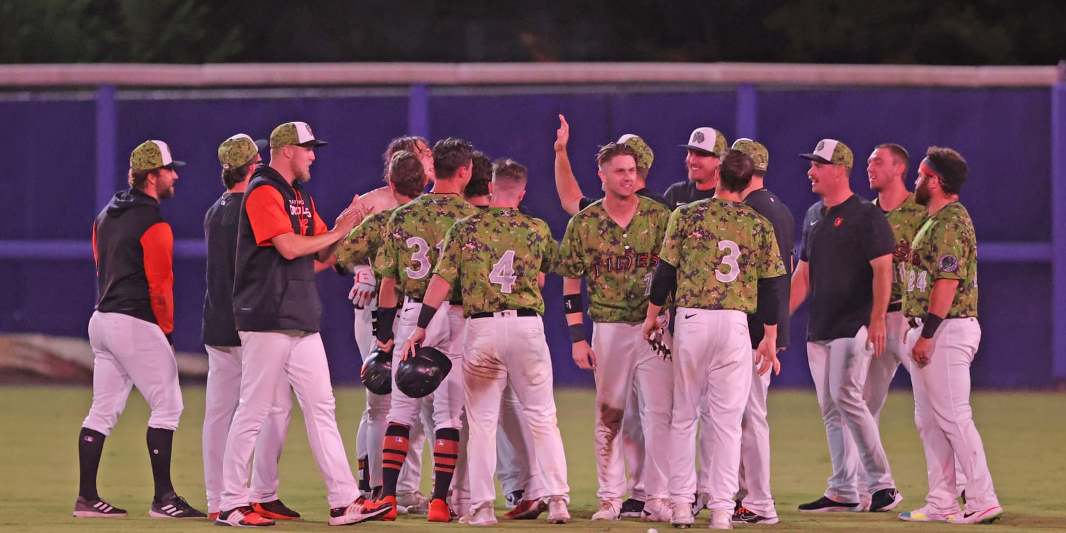 Henderson Walks Off For Tides in Wild Game
