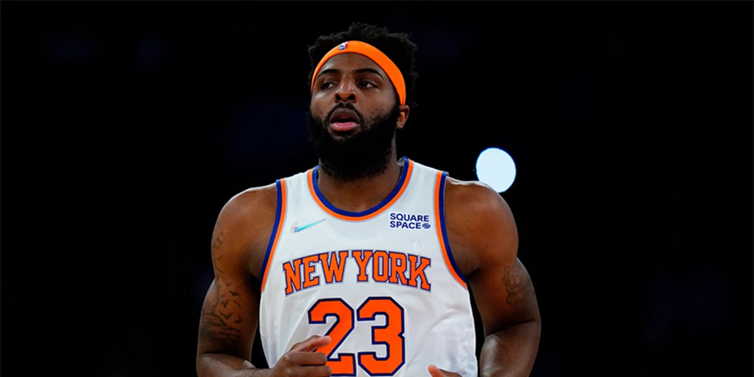 Blue Wahoos' Quest To Recognize Local Athletes Now Includes NY Knicks' Mitchell Robinson
