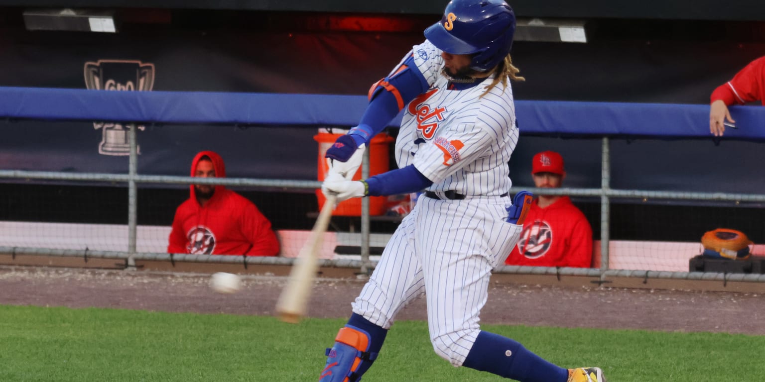 Mets prospect Luis Guillorme caught a bat that flew into the