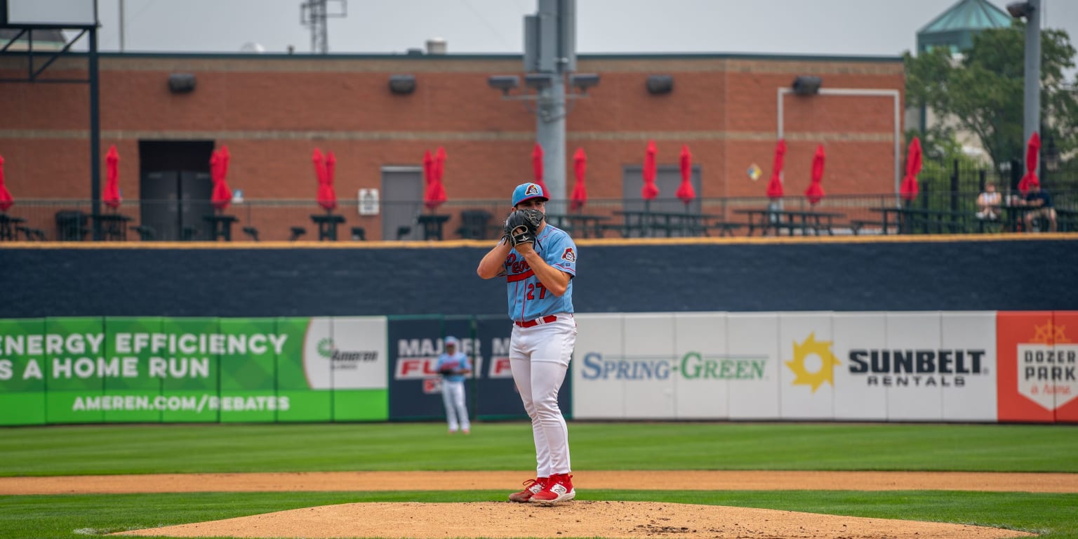 Chicago Cubs get outhit 14-3 as their win streak ends at 5