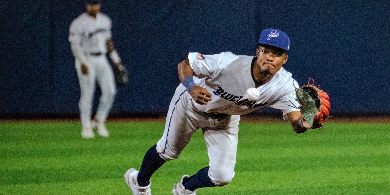 Festive 4th For The Wahoos, But Hostetler's Homer Not Enough 