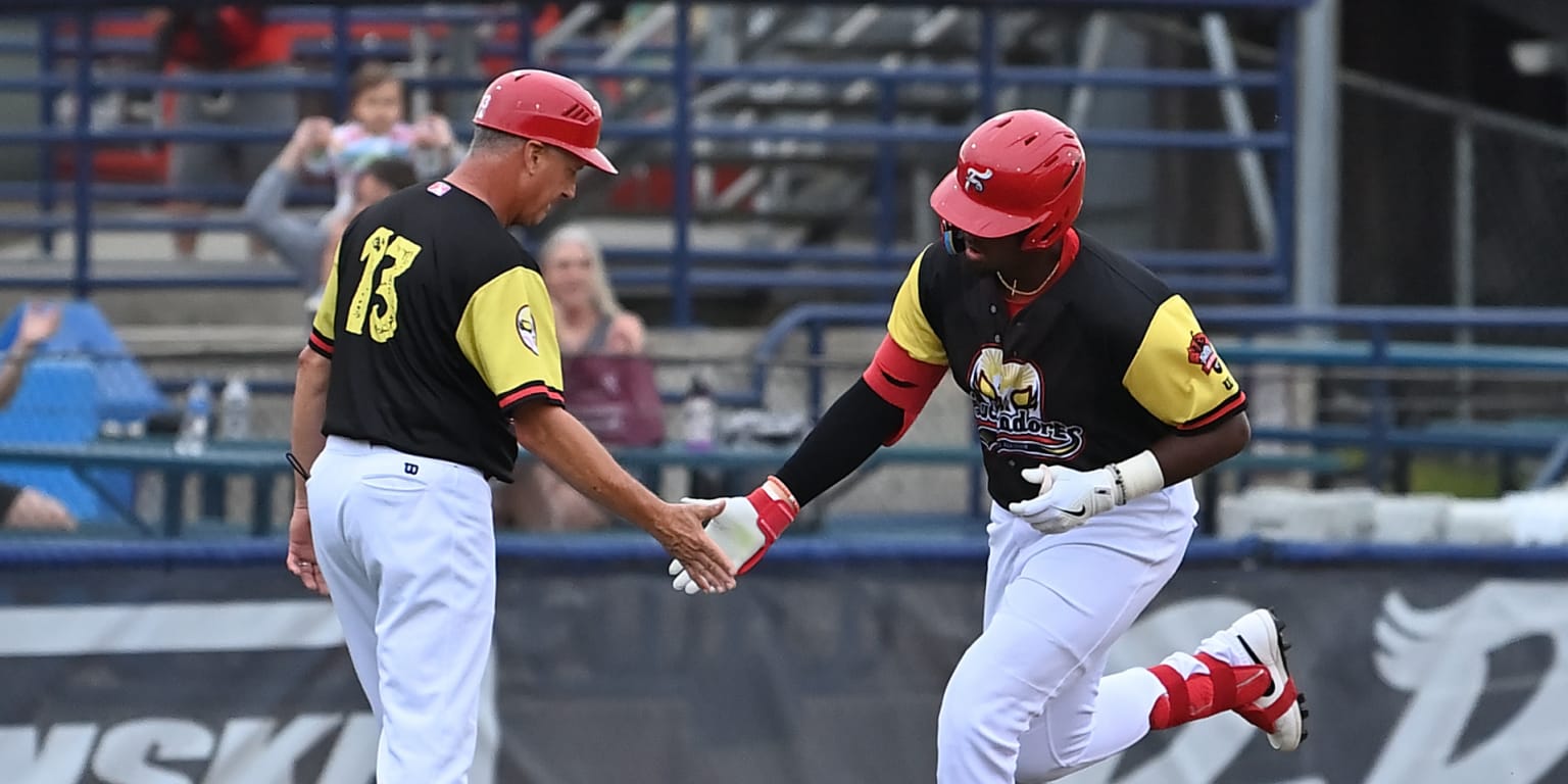 Fightin Phils Rally Falls Short in 6-4 Loss to Yard Goats | MiLB.com