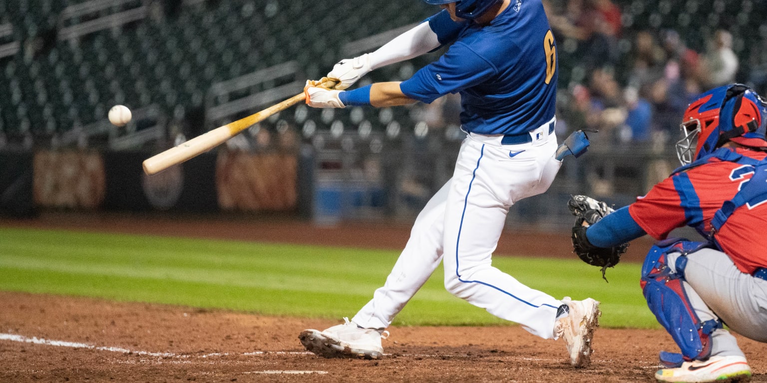 Chasers Storm Back to Take Series Opener in Indy, 4-2 | MiLB.com