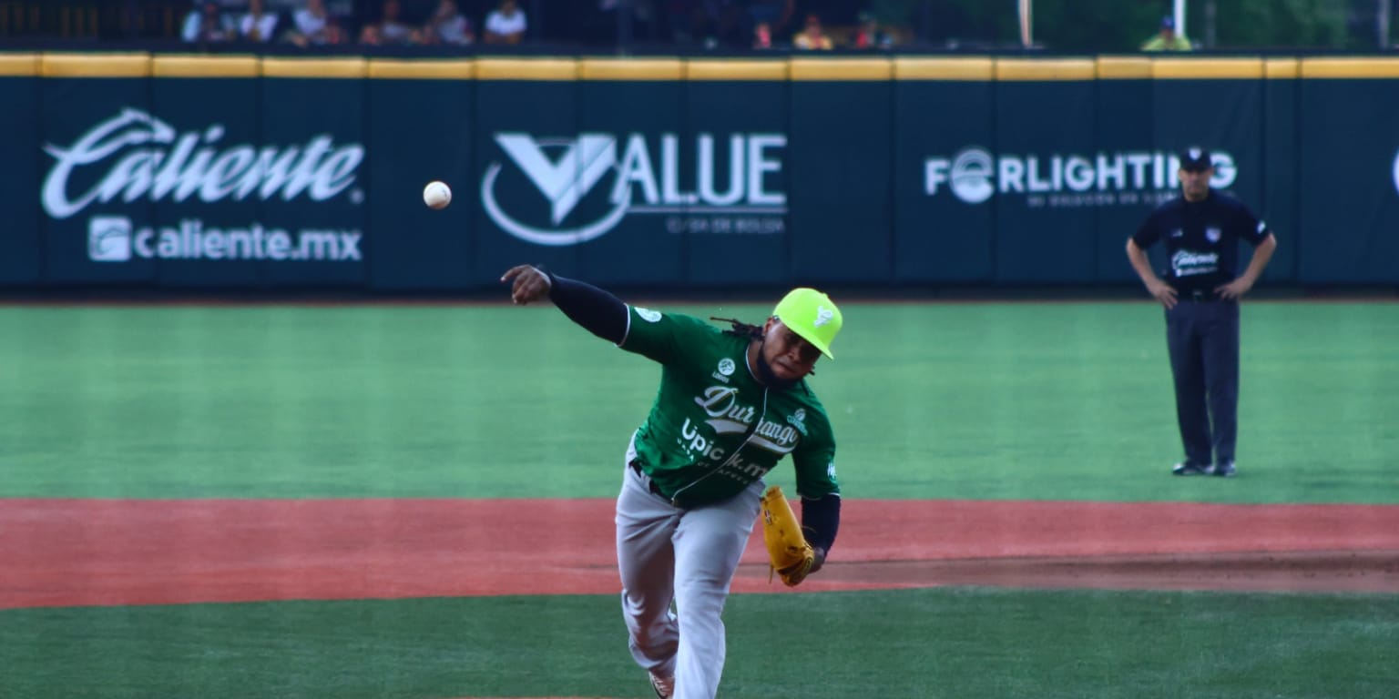 Mariachis Generales se quedan con el juego 3