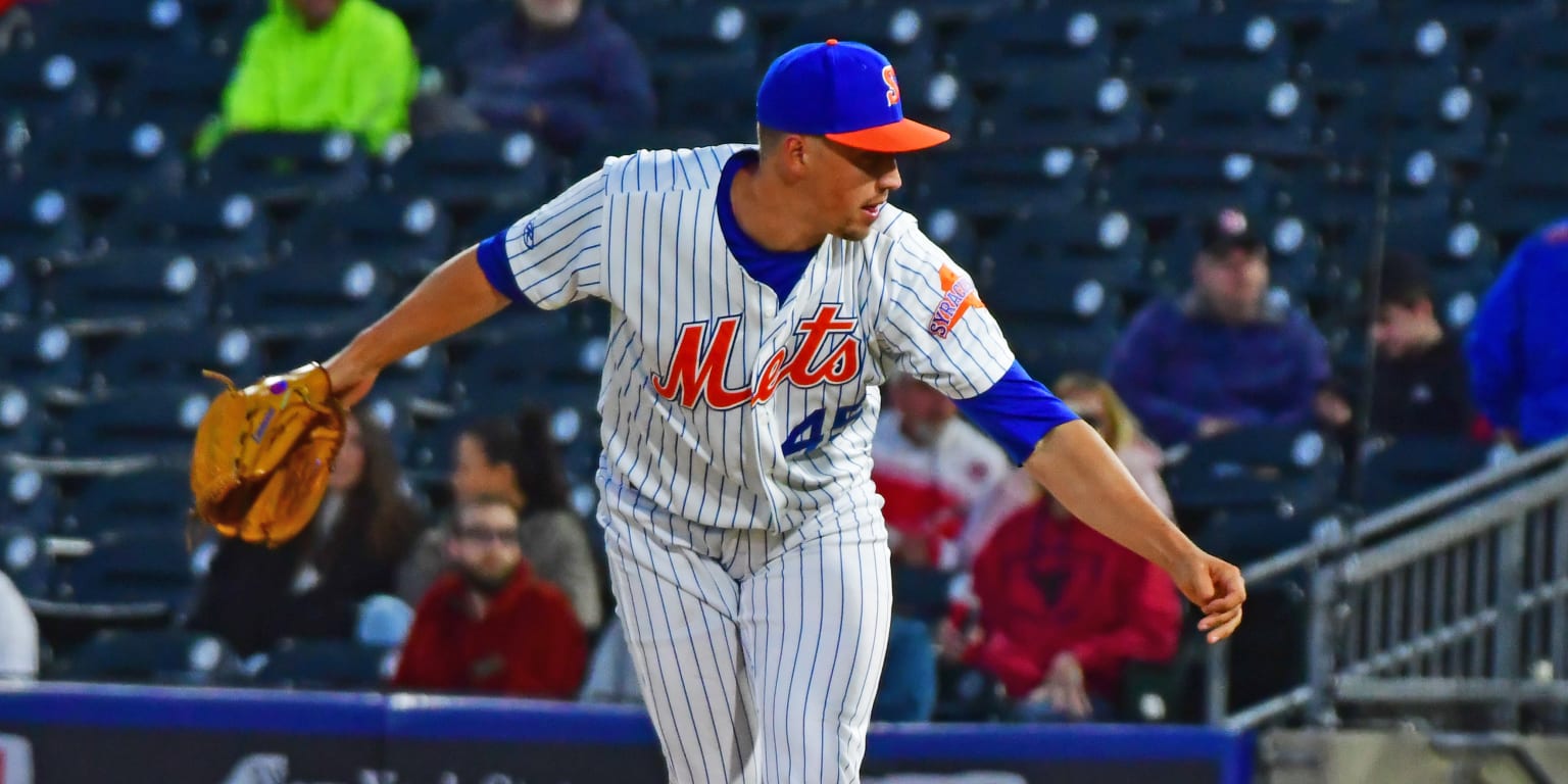 Syracuse Mets top Rochester 6-5 on 'Bark at the Park' night (42 photos) 