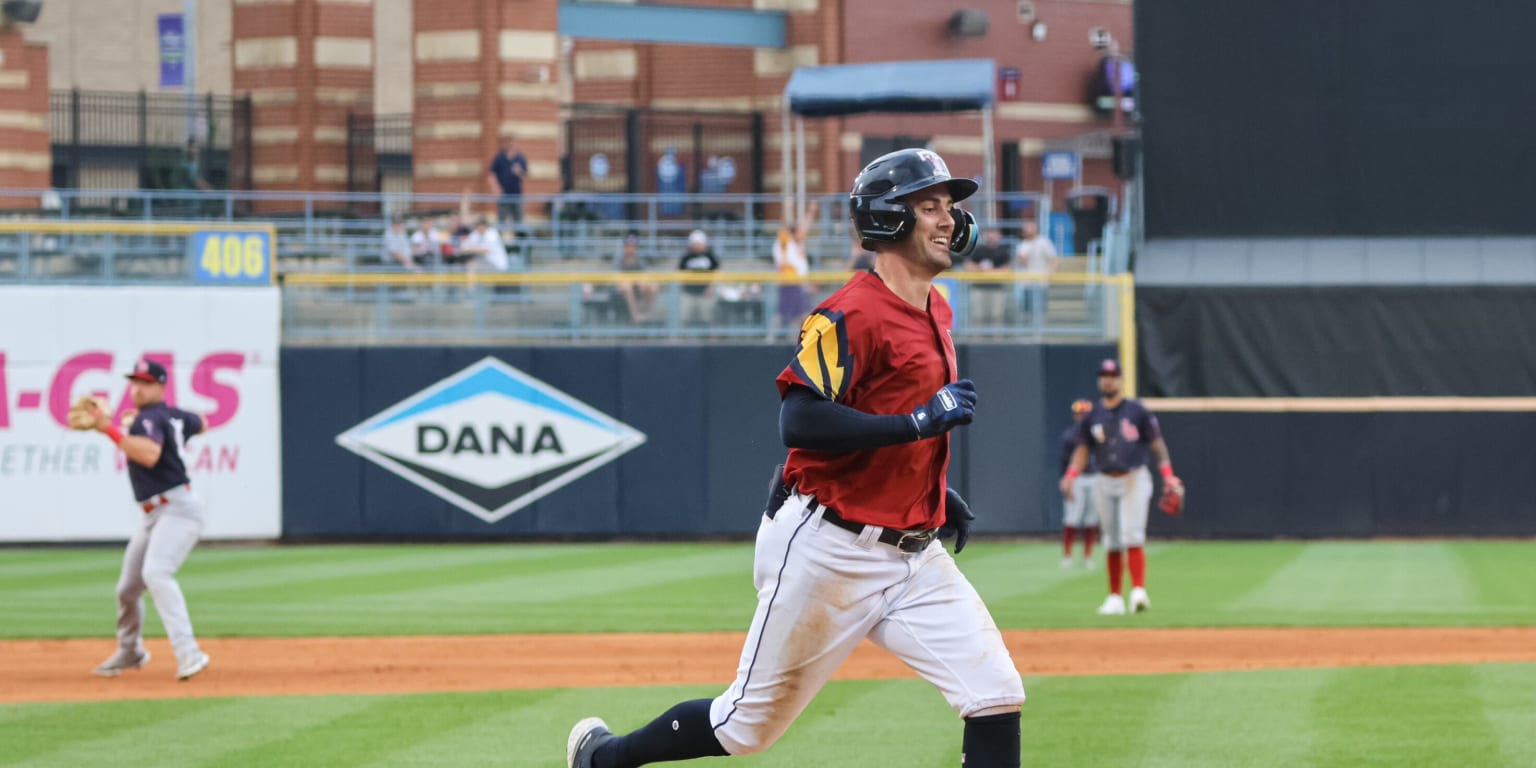 Toledo rolls past Omaha in Storm Chasers' home opener