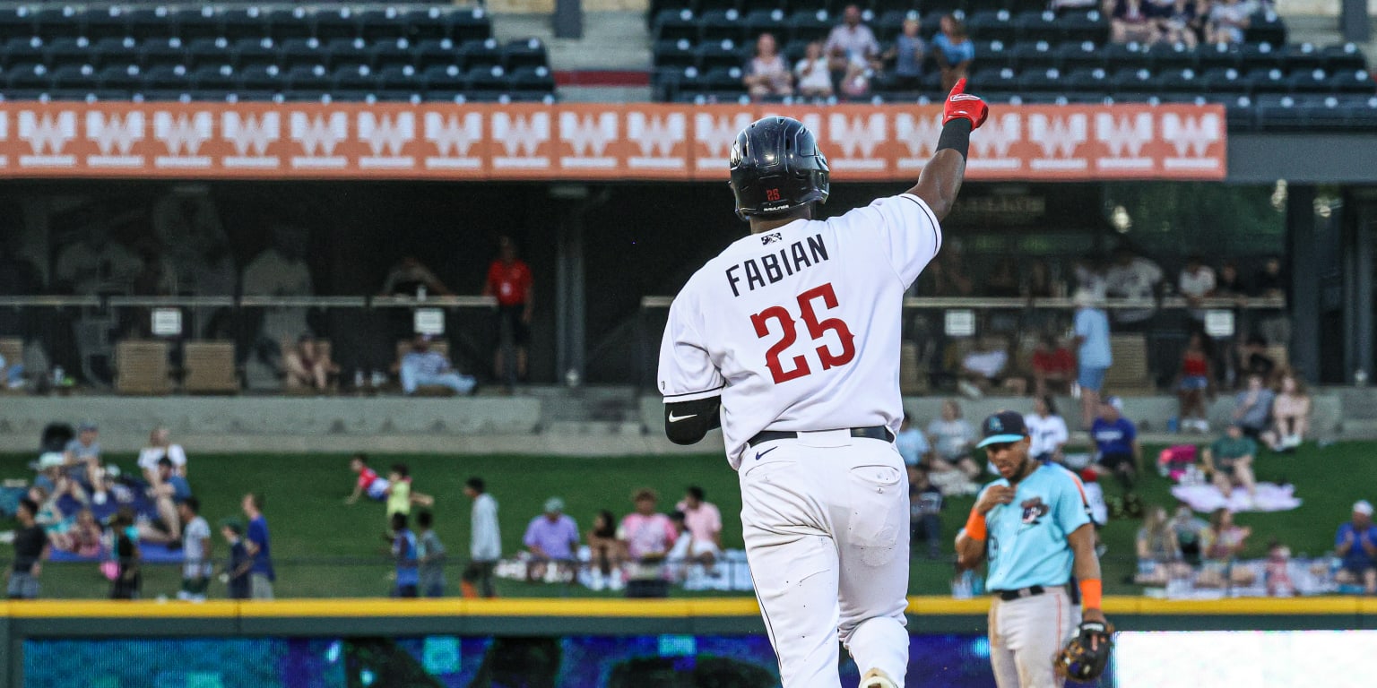 Chihuahuas fall in game one at Round Rock, 8-3