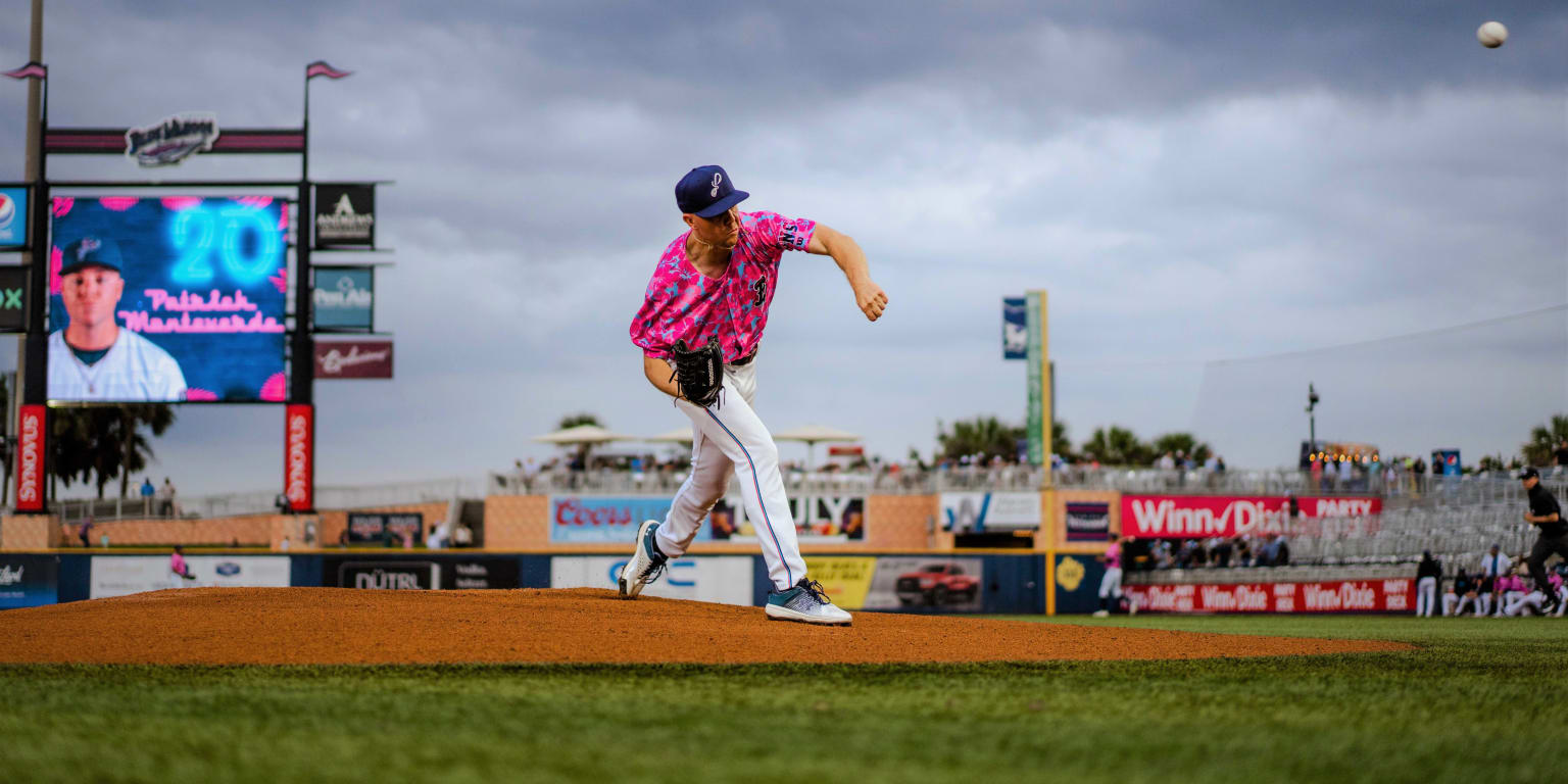 Pensacola Blue Wahoos to honor military, Ted Williams