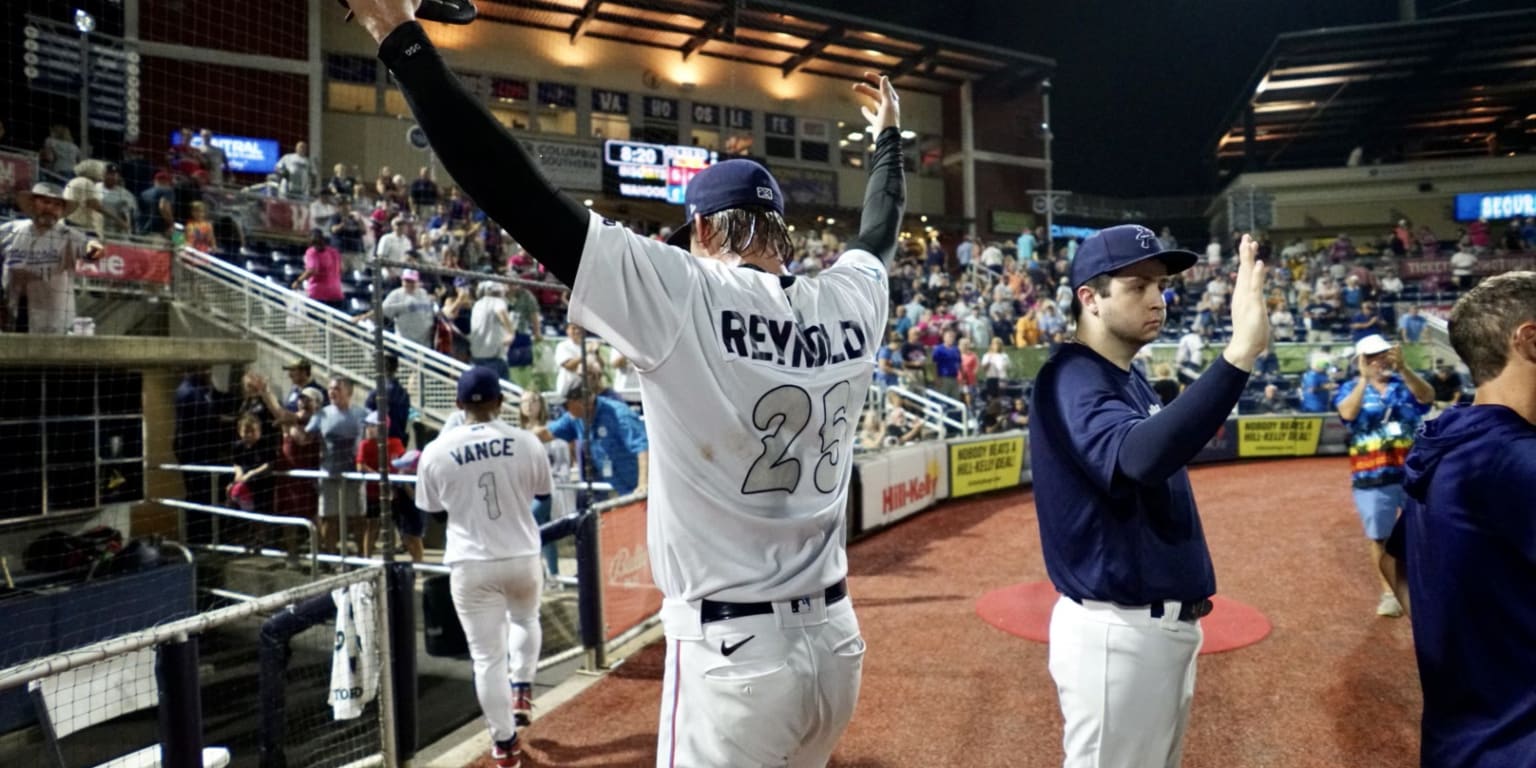 Blue Wahoos vs Montgomery Biscuits