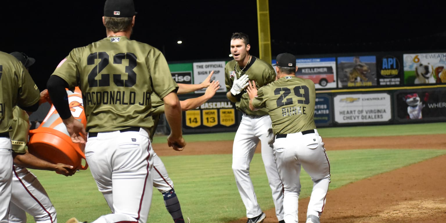 Whalen's ninth-inning heroics rocket Squirrels to walk-off win | MiLB.com