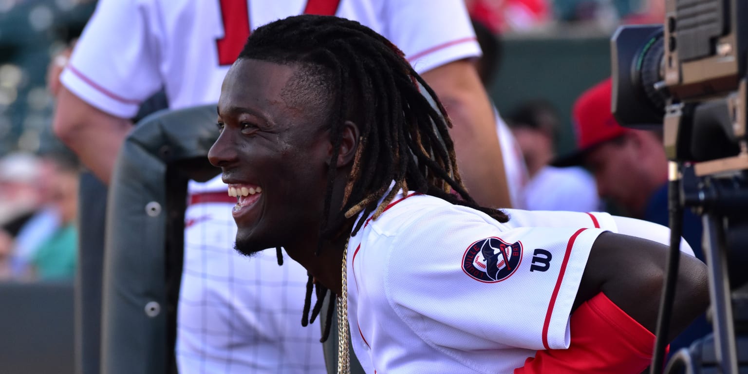 Louisville Bats' Elly De La Cruz registers 99.2 mph throw from third base