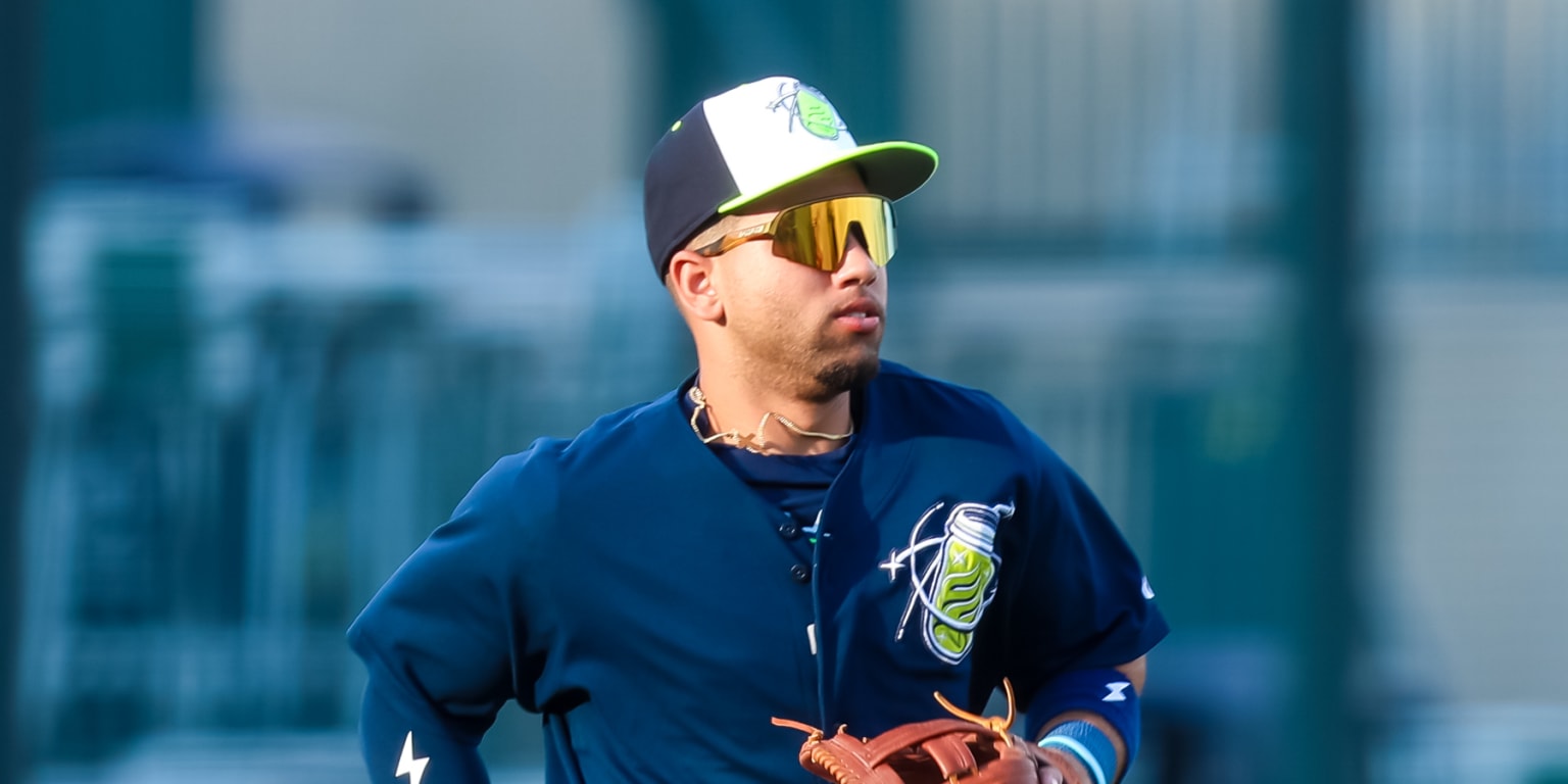 090225 Fireflies Rally to Win Opener Over Pelicans 11-8 | MiLB.com
