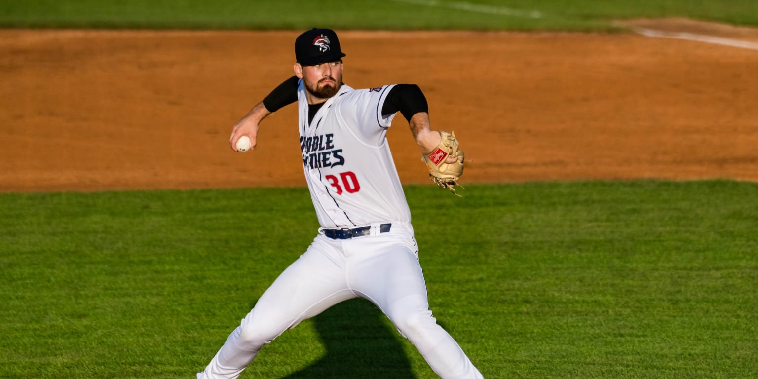 Binghamton pitcher Tyler Stuart named Eastern League Pitcher of