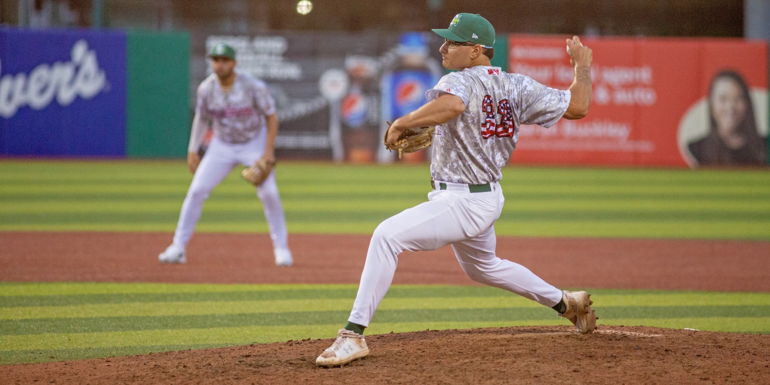 Tampa Tarpons pitcher Cole Ayers (14) during an MiLB Florida State League  baseball game against the