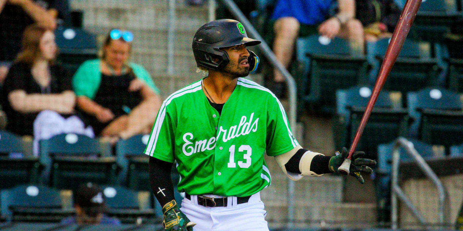 Emeralds Bats Explode for 9 Runs in Win vs Everett