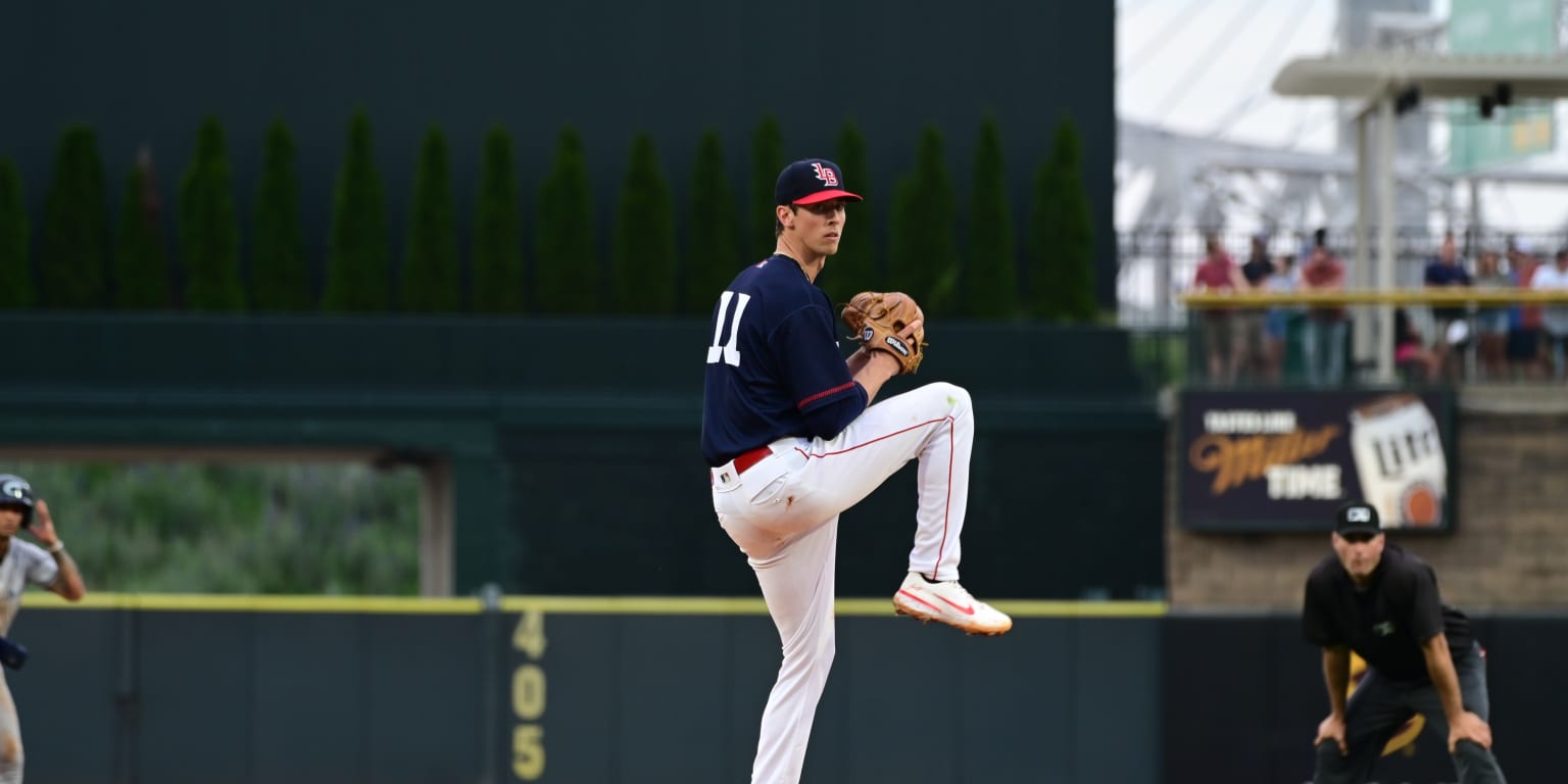 Louisville Bats' Matt McLain cycles, Christian Encarnacion-Strand hits 3  homers